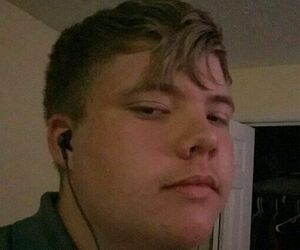 Lonely_boi