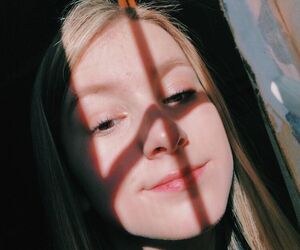 ellahellyer1