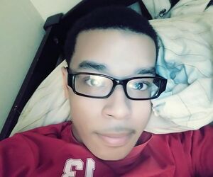 Marquise Holla