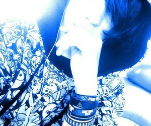 XEmoX