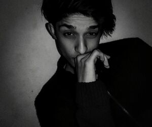 Zayanfwhwj