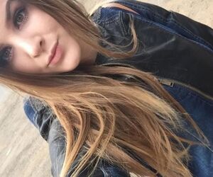 Arya_Lynn_
