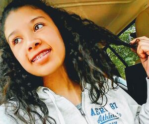CurlyheadSelen