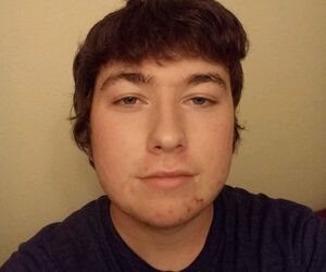 Alexhockey01