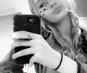 Ava