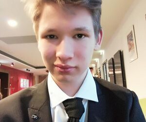 MrGoldHD