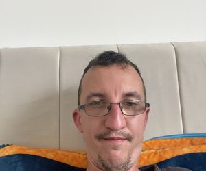 Lee