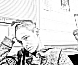 Cam