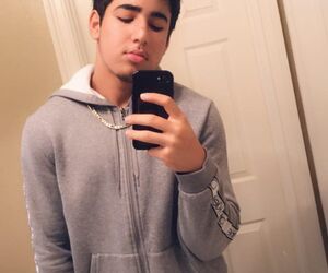 aaronn1202