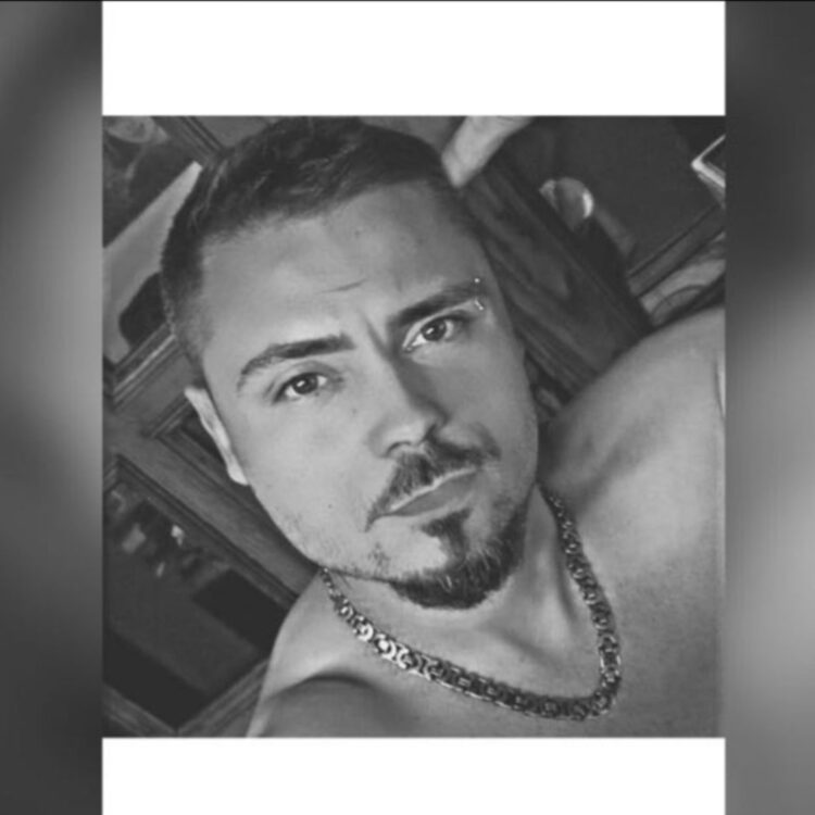 Foto de perfil de Teodor