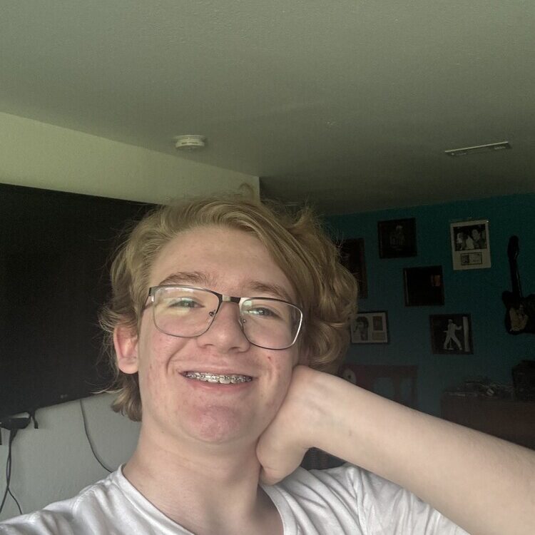 Foto de perfil de Defender of the Proletariat