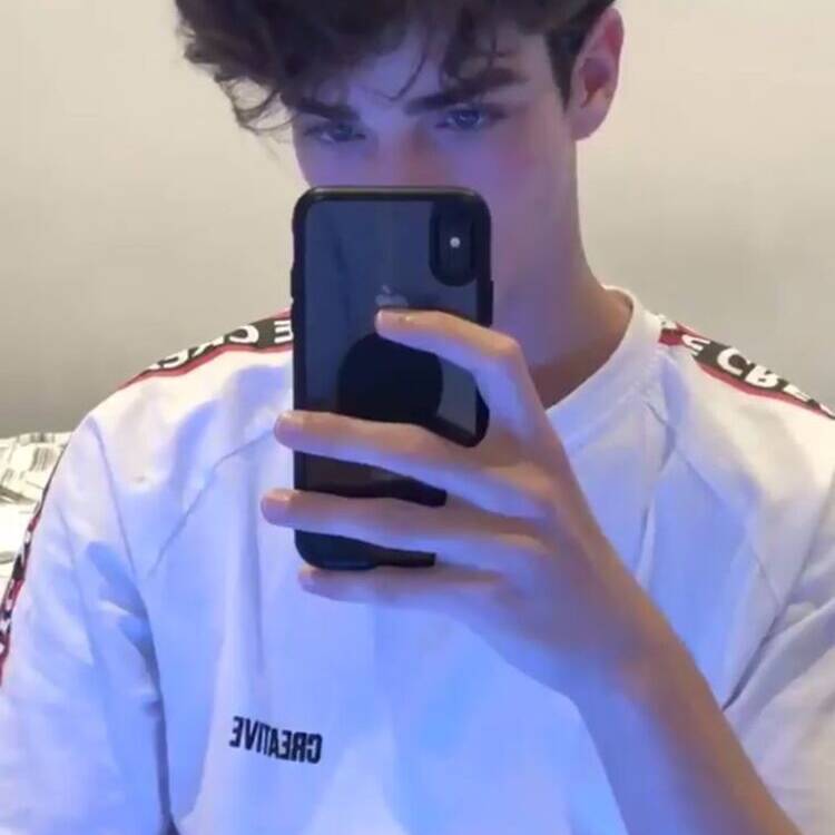 Foto de perfil de Adam