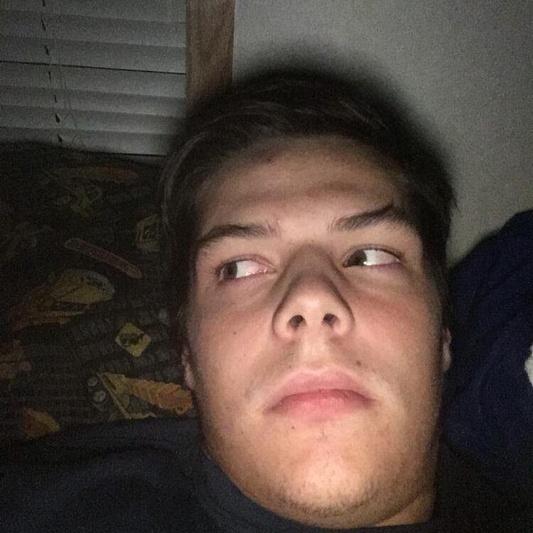 Foto de perfil de L1ghtn1ngslay3r