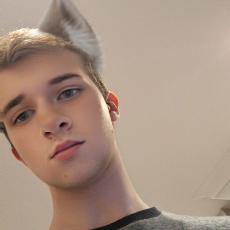 Foto de perfil de Oliver Mayhew