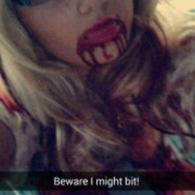 Walking Dead Girl 