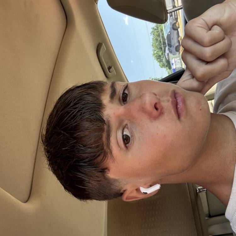 Foto de perfil de Elijah Burchett