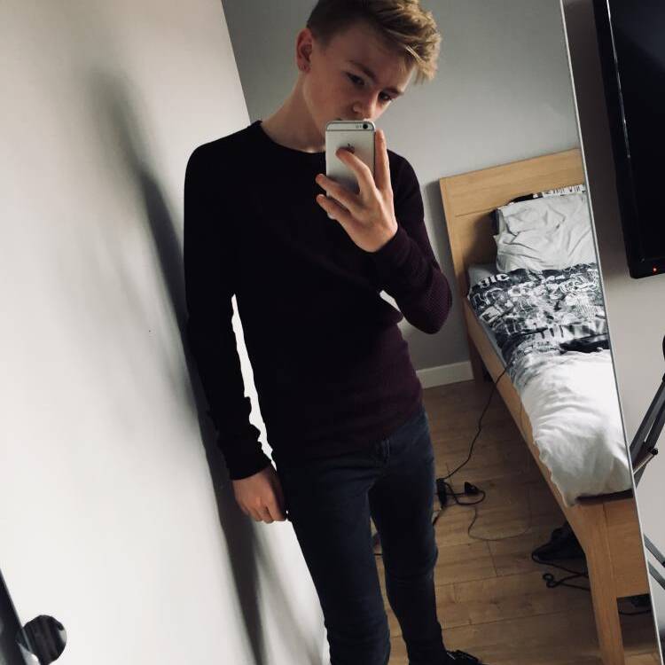 KyleNelson225|Gay 