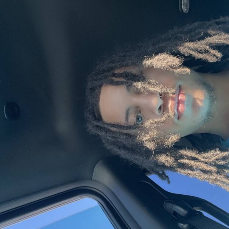 Foto de perfil de T Y